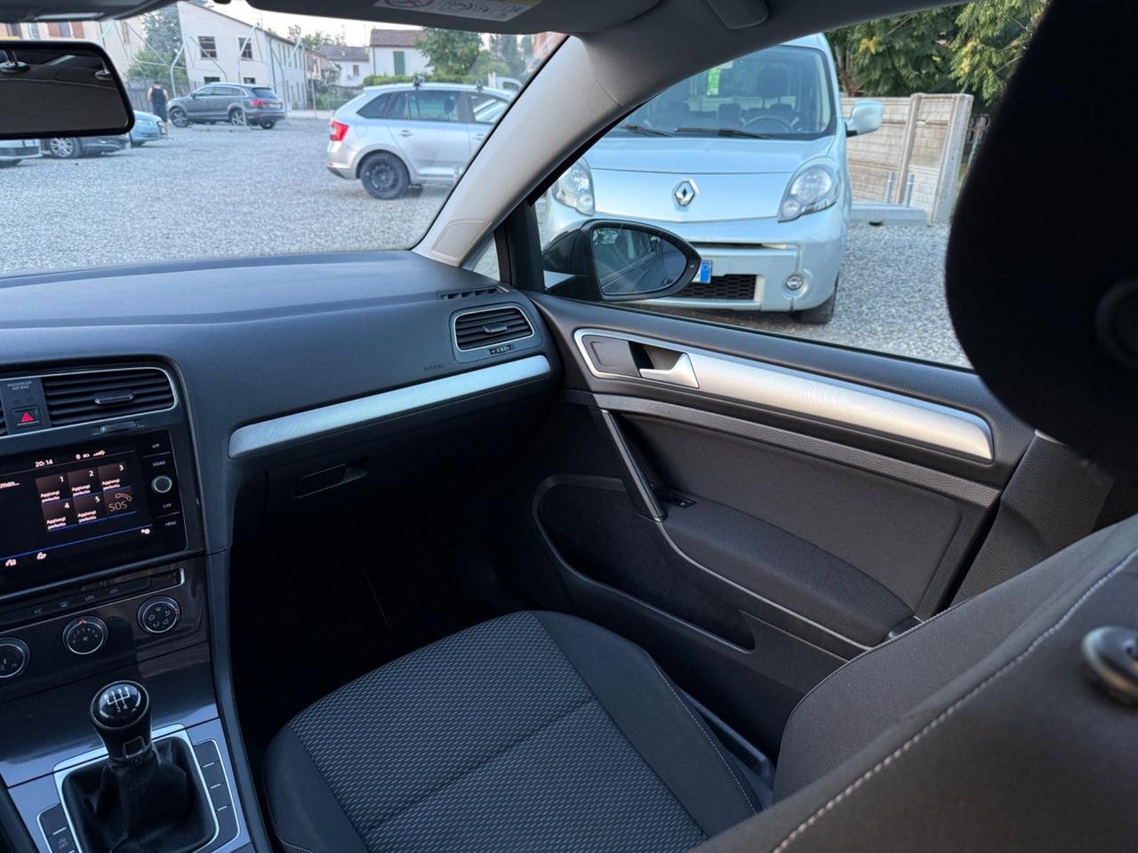 Volkswagen Golf 1.0 TSI 85 CV 5p. Trendline BlueMotion Technology