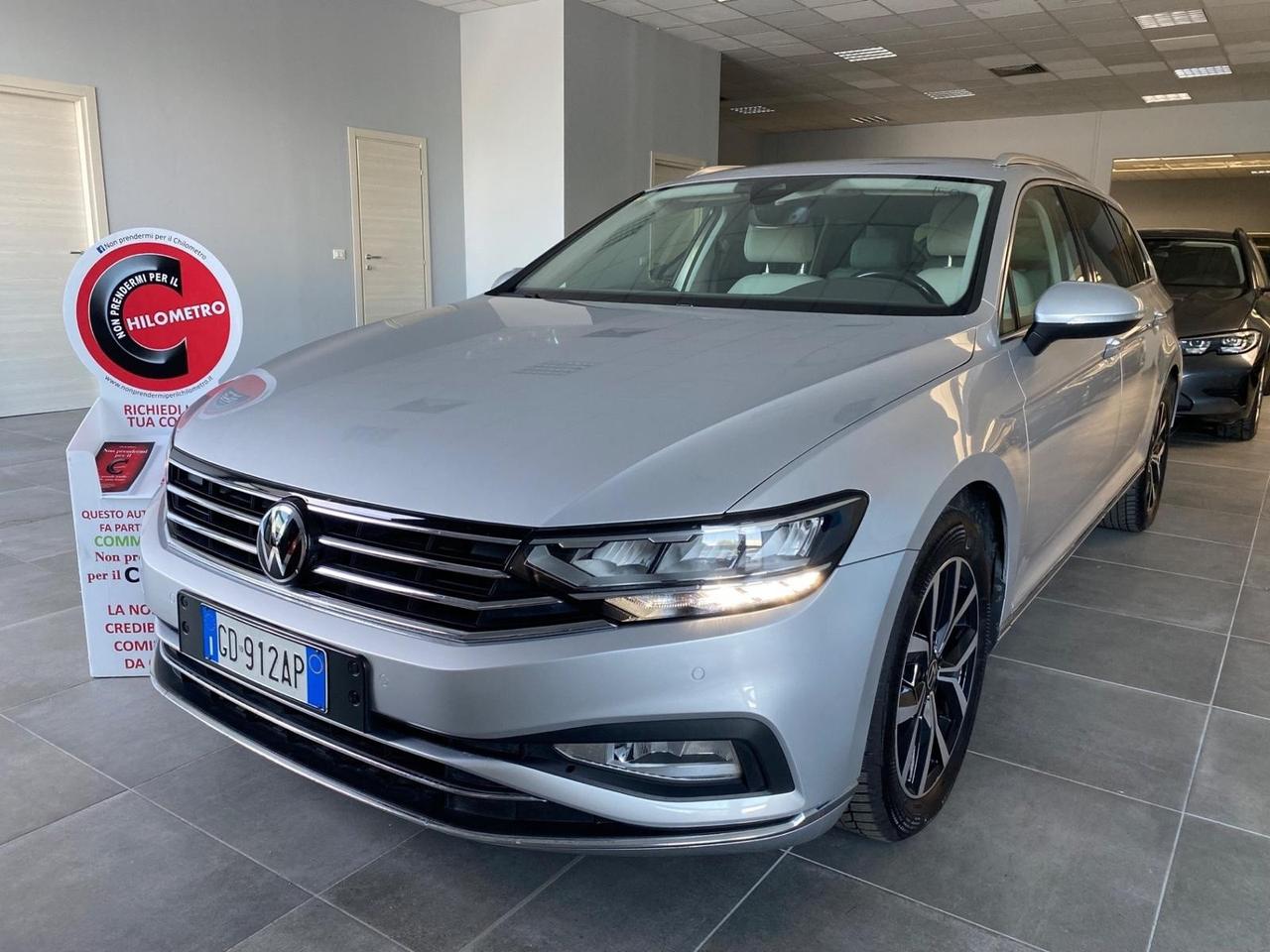 VOLKSWAGEN PASSAT VARIANT 2.0 EXECUTIVE 150CV - FULL LED, VIRTUAL COCKPIT, SEDILI RISCALDATI