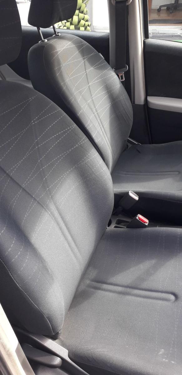 TOYOTA - Yaris - 1.0 5p. Sol