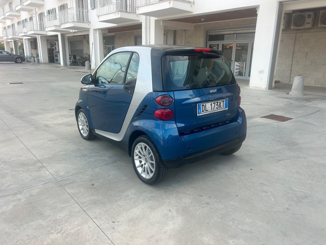 Smart ForTwo 1000 52 kW coupé pure