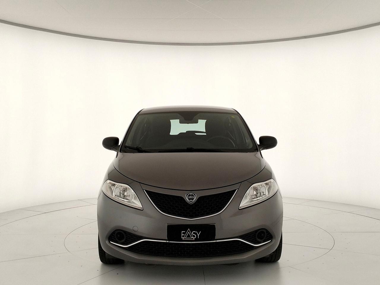 Lancia Ypsilon 1.2 69 CV Silver - NEOPATENTATI