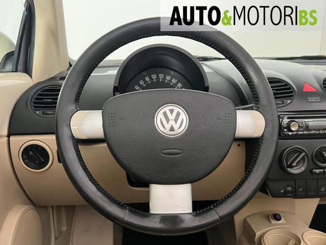 VOLKSWAGEN New Beetle 1.6 Cabrio