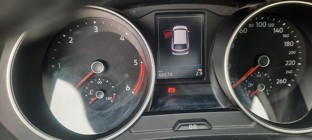 Volkswagen Tiguan cc2.0 122cv tdi anno 2023