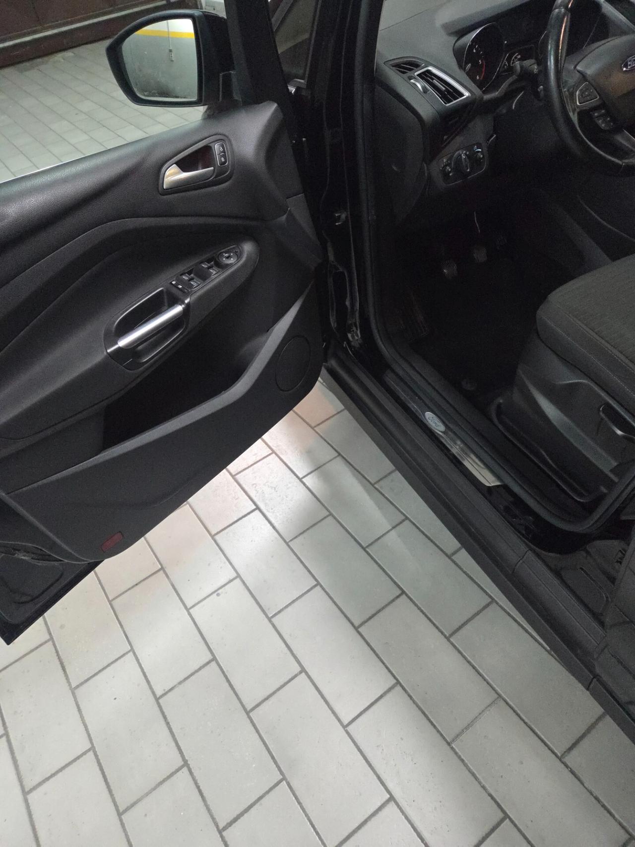 Ford C-Max 1.5 EcoBlue 120CV Start&Stop Business