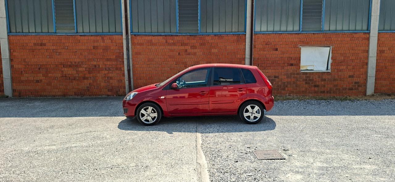 FIESTA 1.2 5P GHIA FULL X NEOPATENTATI KM 99500