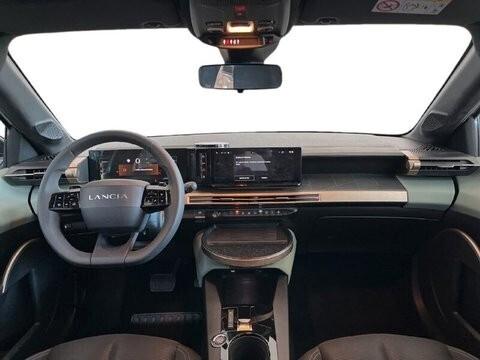 Nuova Lancia Ypsilon MHEV Hybrid e-DCT LX