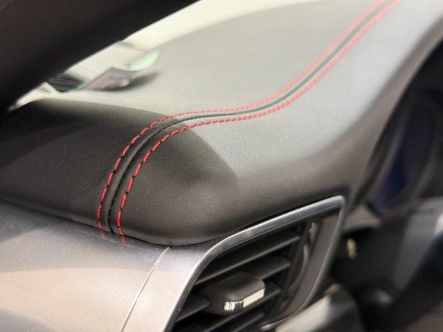 PORSCHE 911 3.0 Carrera 4 GTS Cabriolet