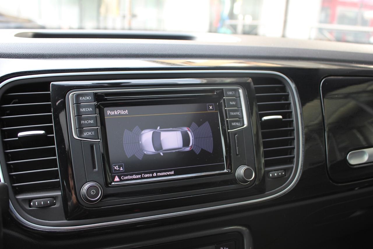 Volkswagen Maggiolino 1.2 TSI Design DSG TETTO PANORAMICO SEDILI RISCALDATI