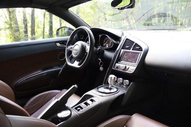 AUDI R8 Spyder 5.2 V10 FSI quattro R tronic