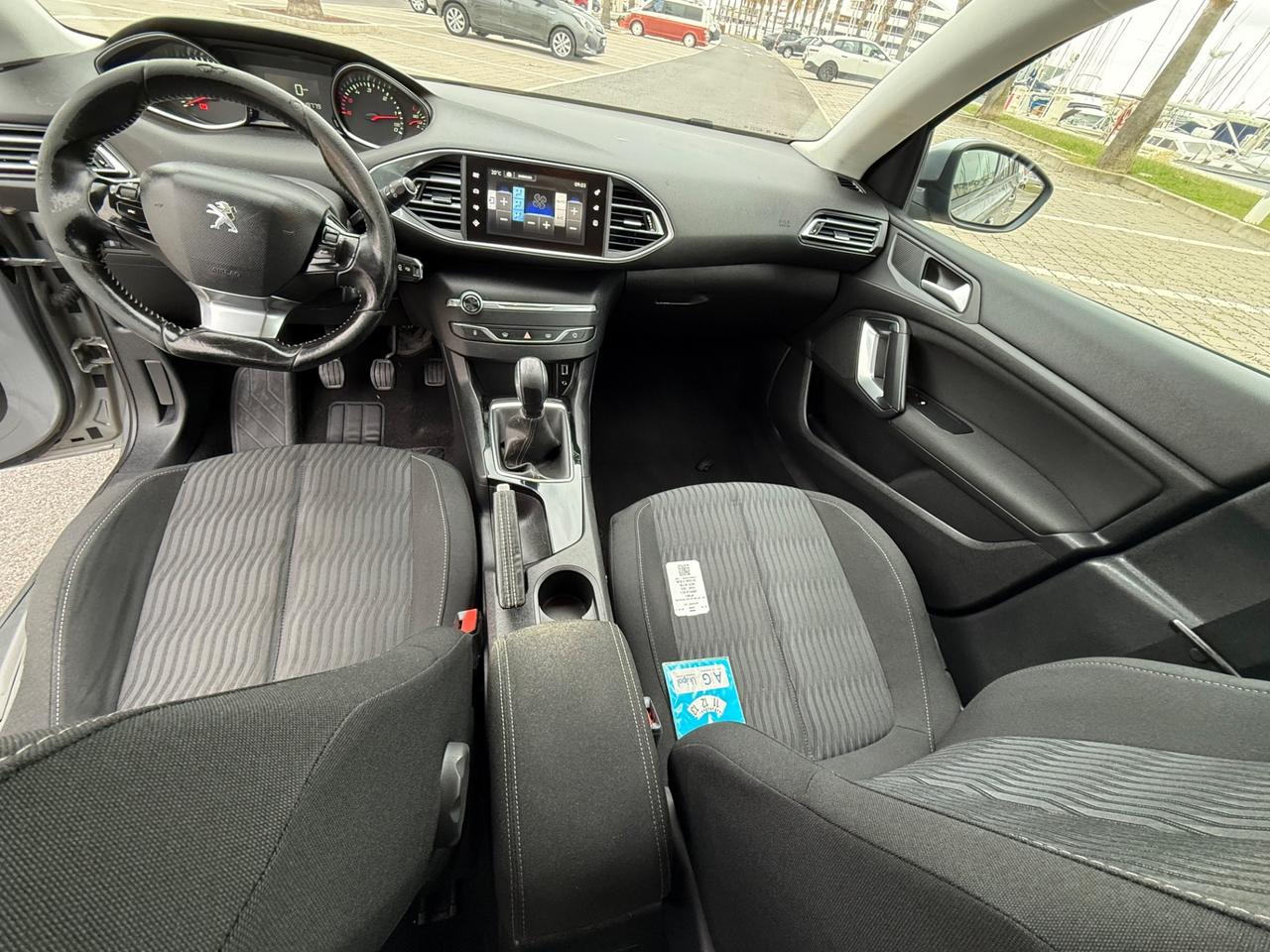 Peugeot 308 BlueHDi 100 S&S SW Business