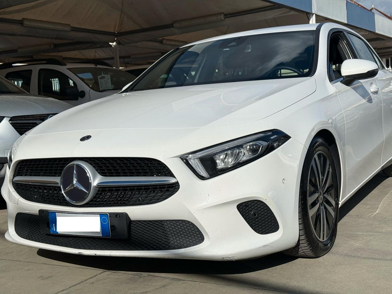 MERCEDES A180 1,5 CAMBIO AUTOMATICO