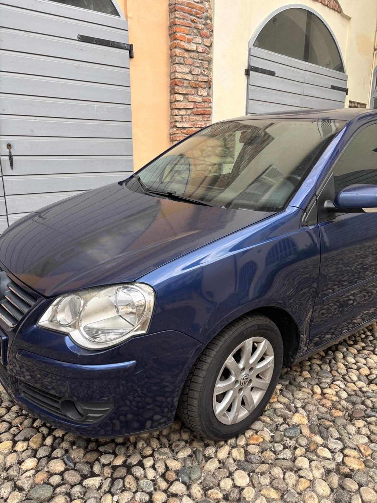 Volkswagen Polo 1.4/80CV TDI 5p. Sportline