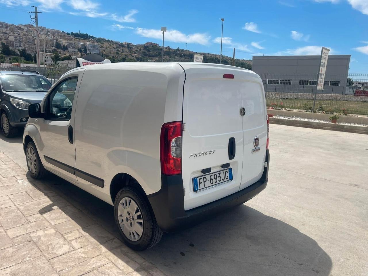 Fiat Fiorino 2018 ok neopatentati