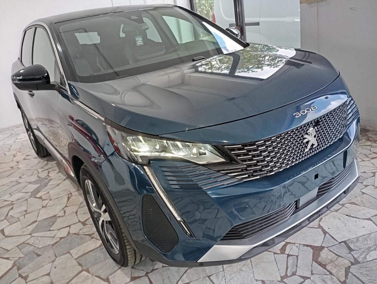 Peugeot 3008 1.2 PureTech Turbo 130CV Allure Pack