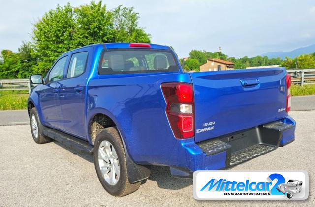ISUZU D MAX 2.2 CREW 2.2 L TD 4WD AT EVOLUTION CON VASCA COPRICASS