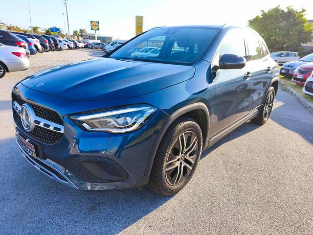 MERCEDES-BENZ GLA 180 Automatic Sport Plus