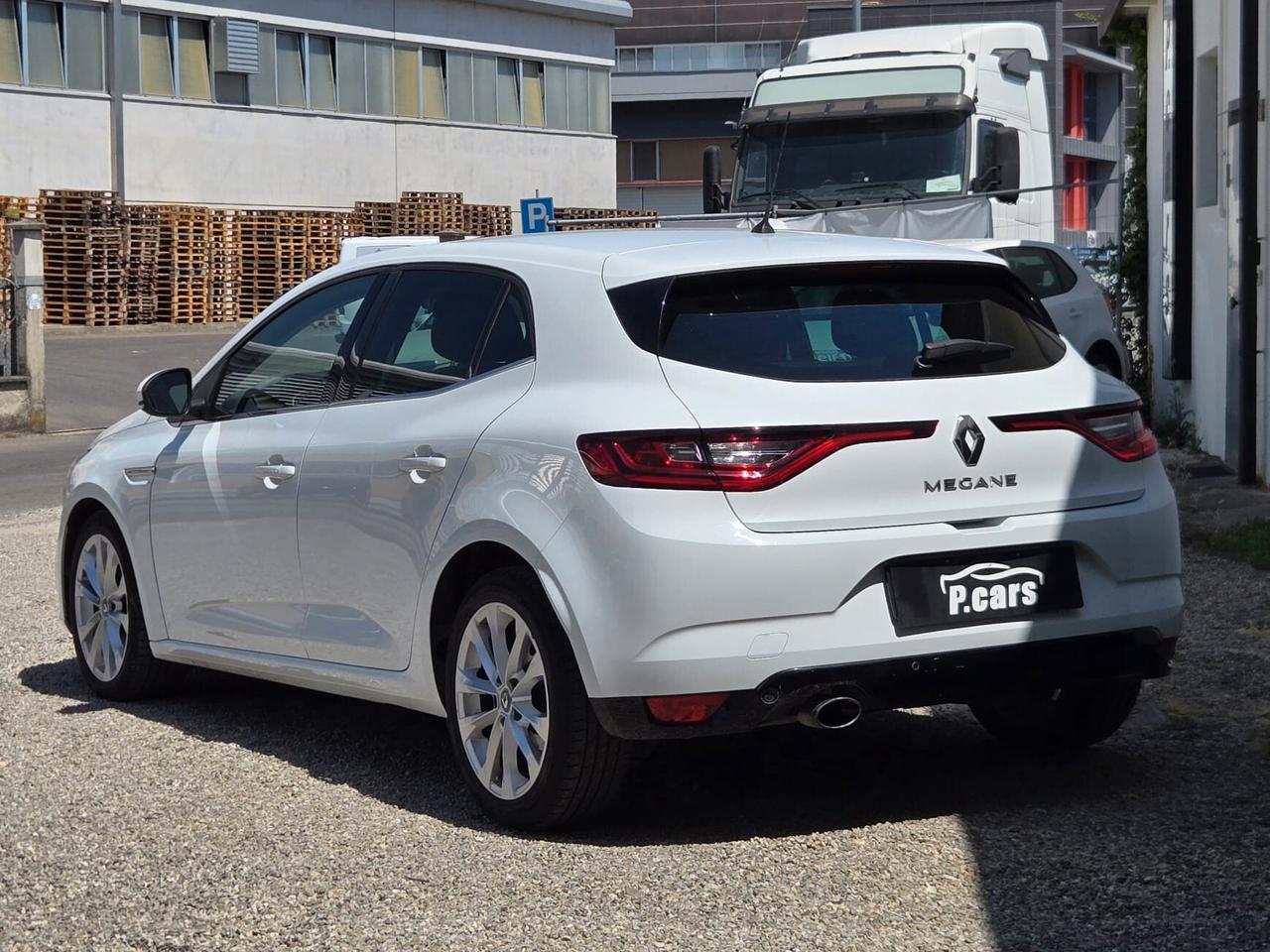 Renault Megane Mégane TCe 130 CV EDC Energy Intens