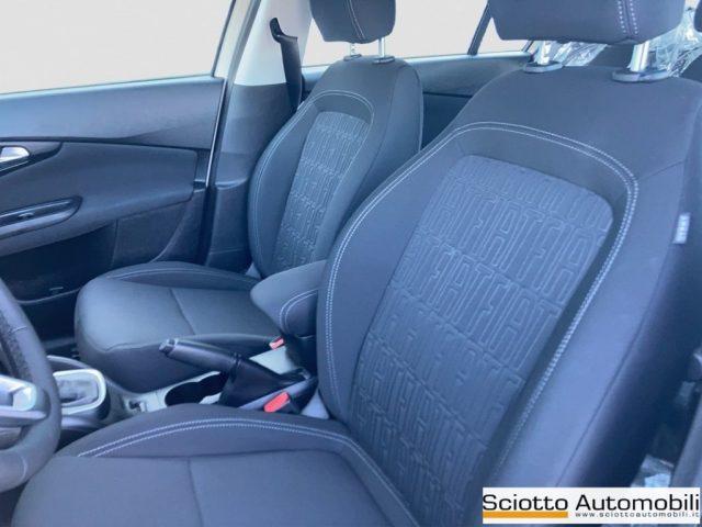 FIAT Tipo 1.5 Hybrid DCT 5 porte Cross