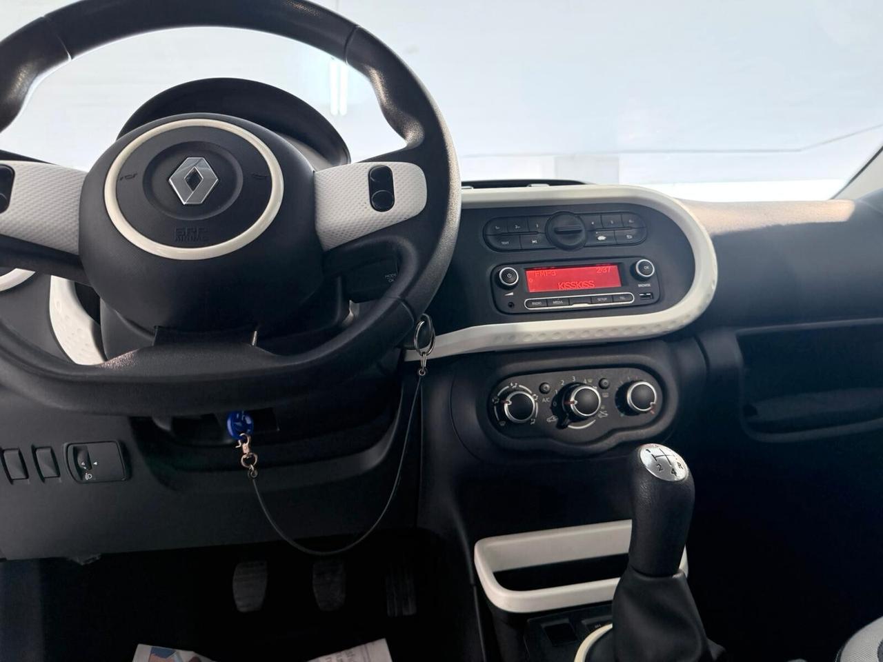 Renault Twingo ACCONTO 0€ RATE DA 175€ AL MESE