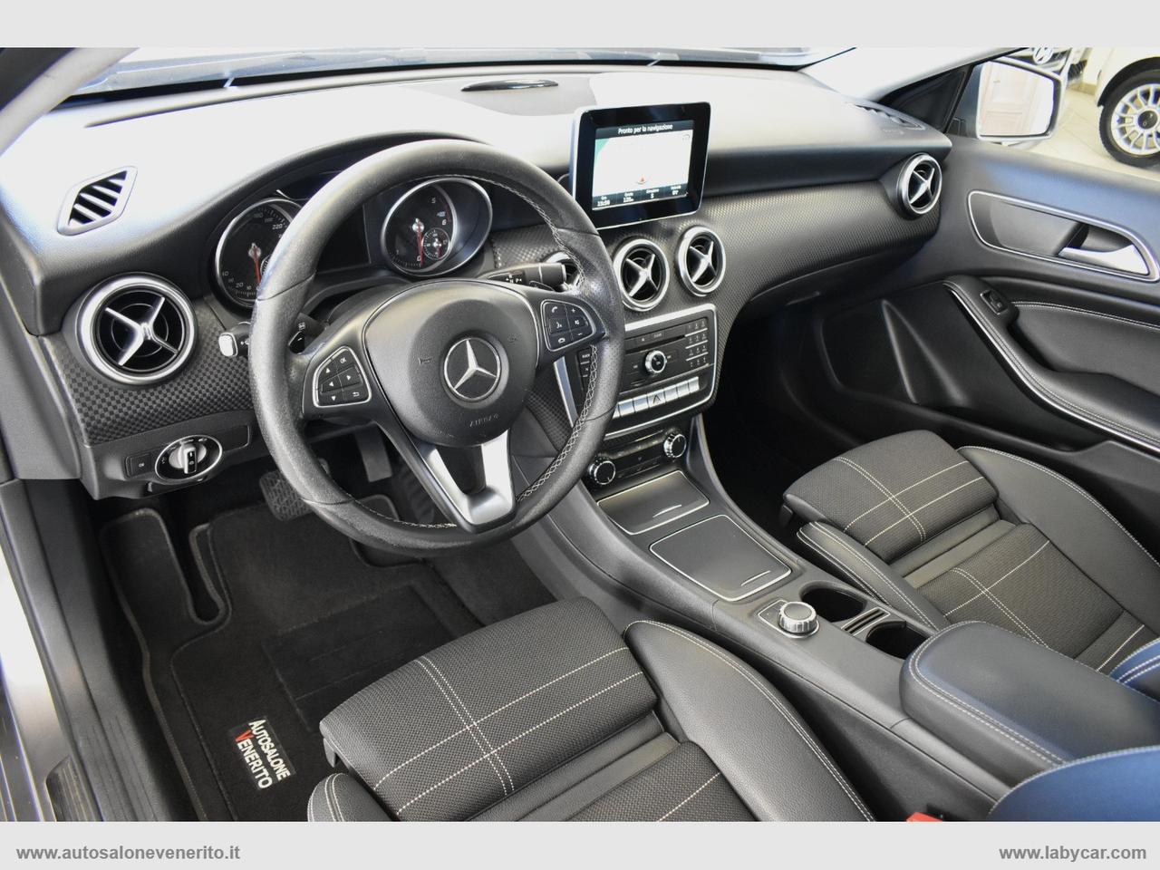 MERCEDES-BENZ A 200 d Automatic Premium