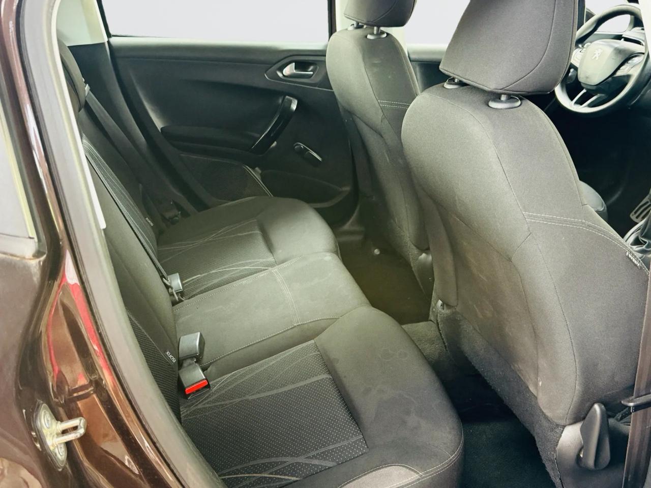 Peugeot 208 1.2 VTI 82 CV *5 PORTE*NEOPATENTATI*