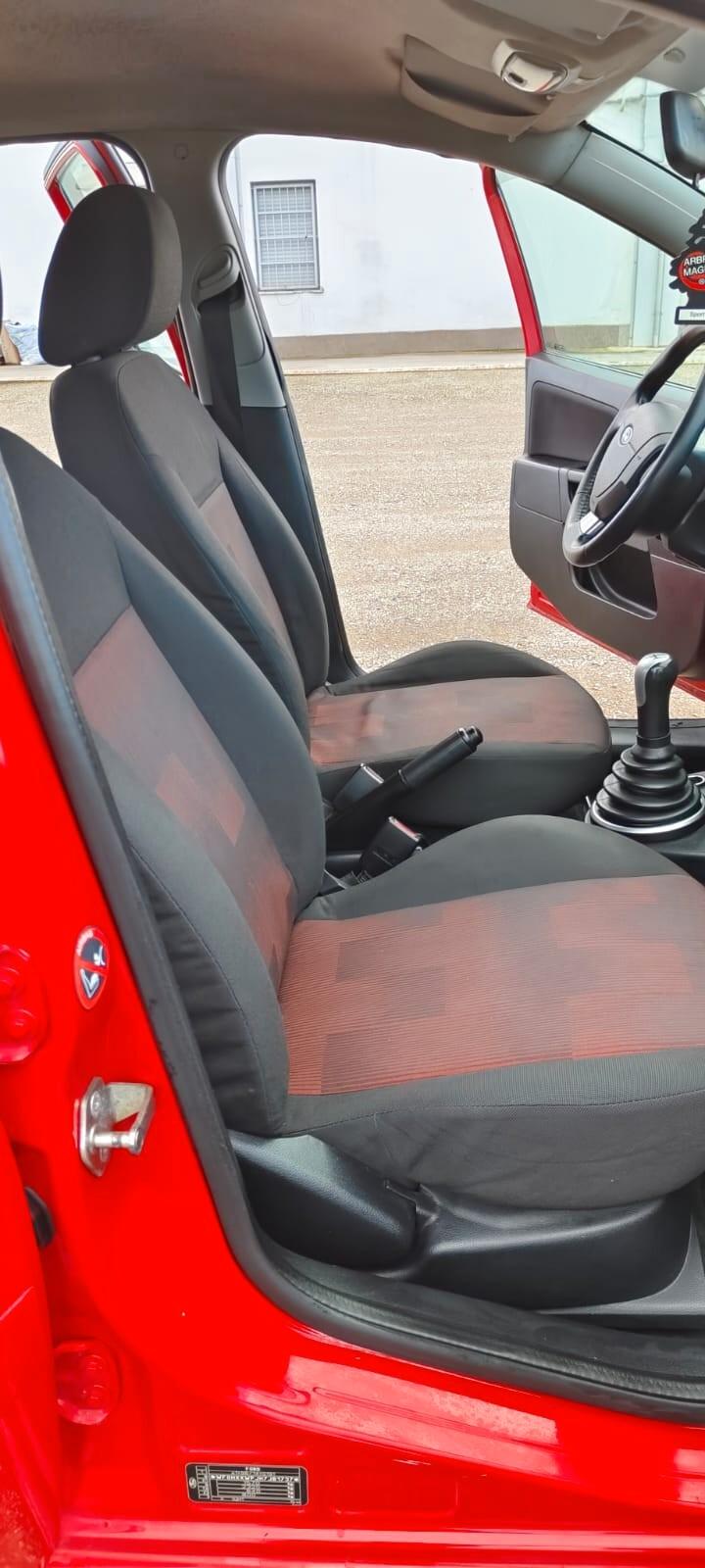 Ford Fiesta 1.4 TDCi 5p. Ghia