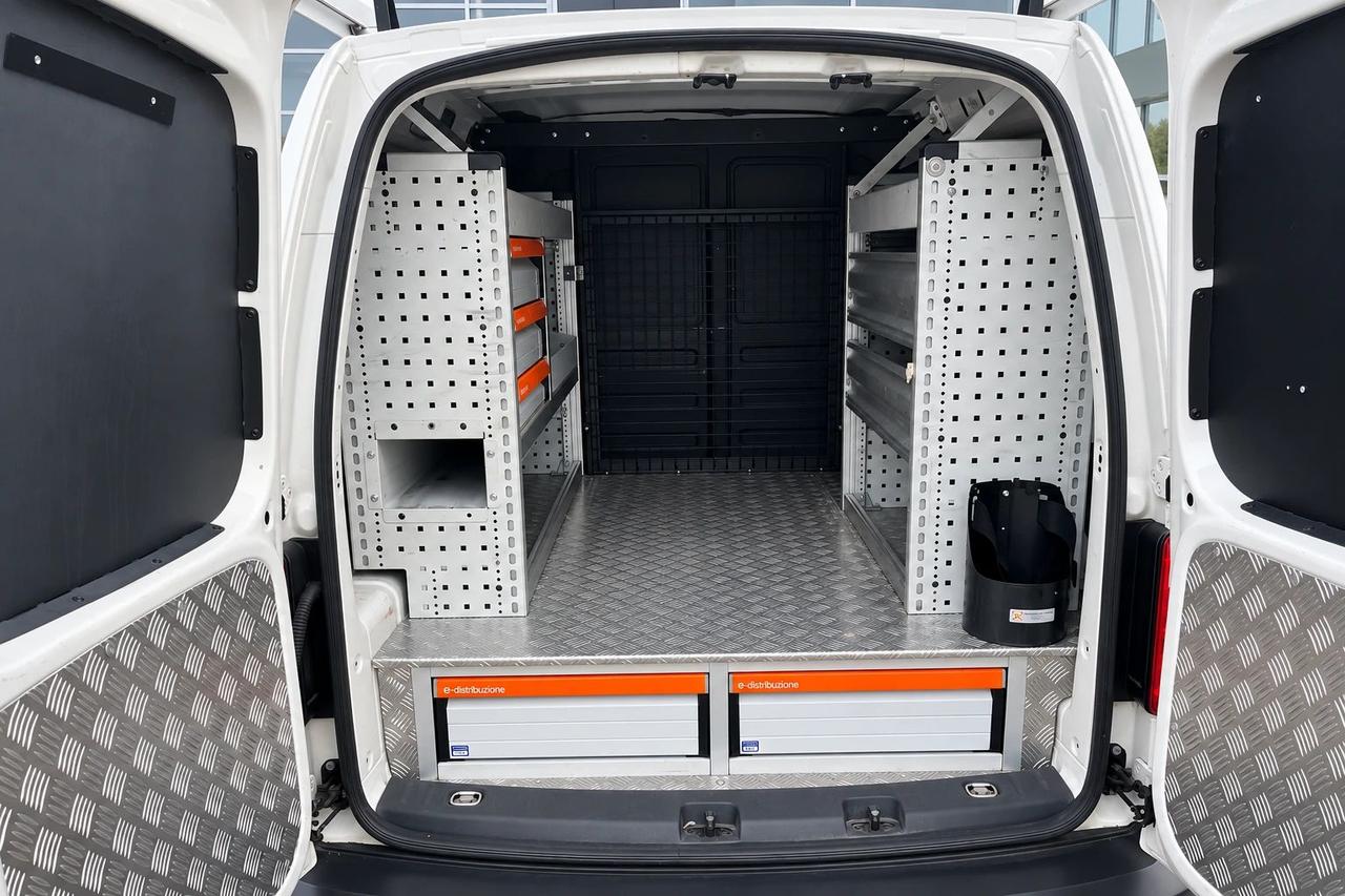 Volkswagen Caddy 2.0 TDI 4MOTION 4X4 ALLESTITO G.TRAINO