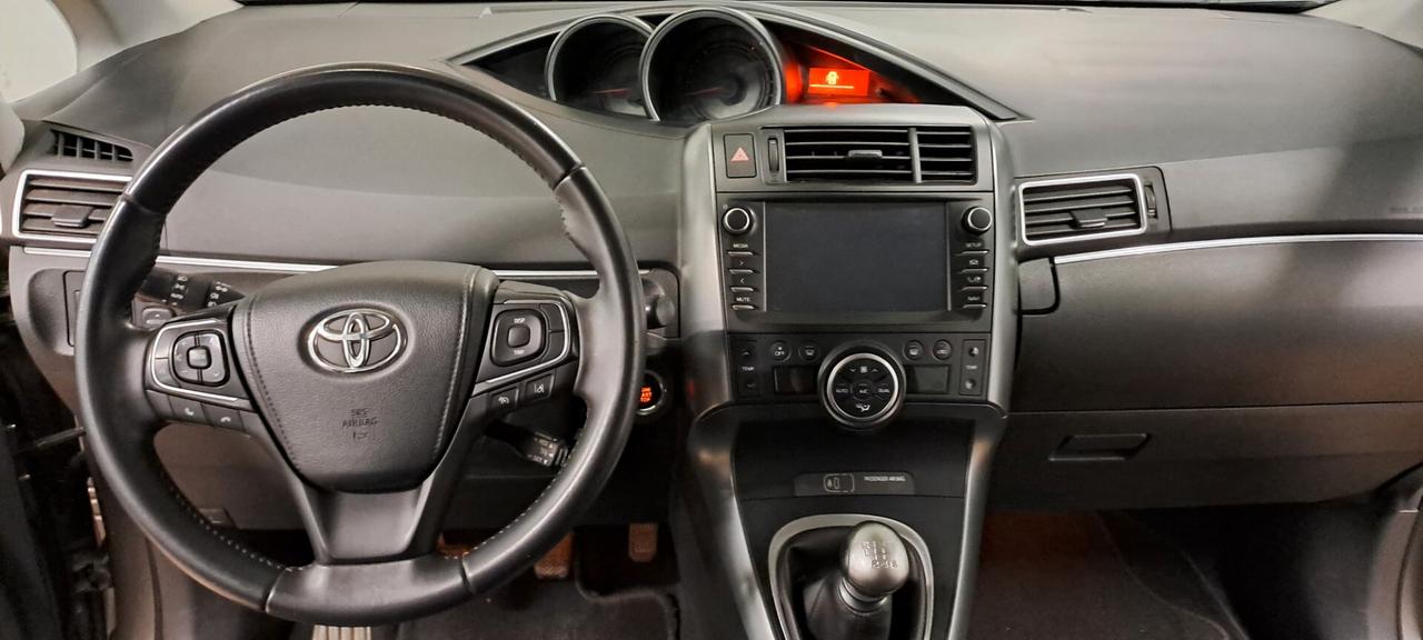 Toyota Verso 1.6 D-4D Style