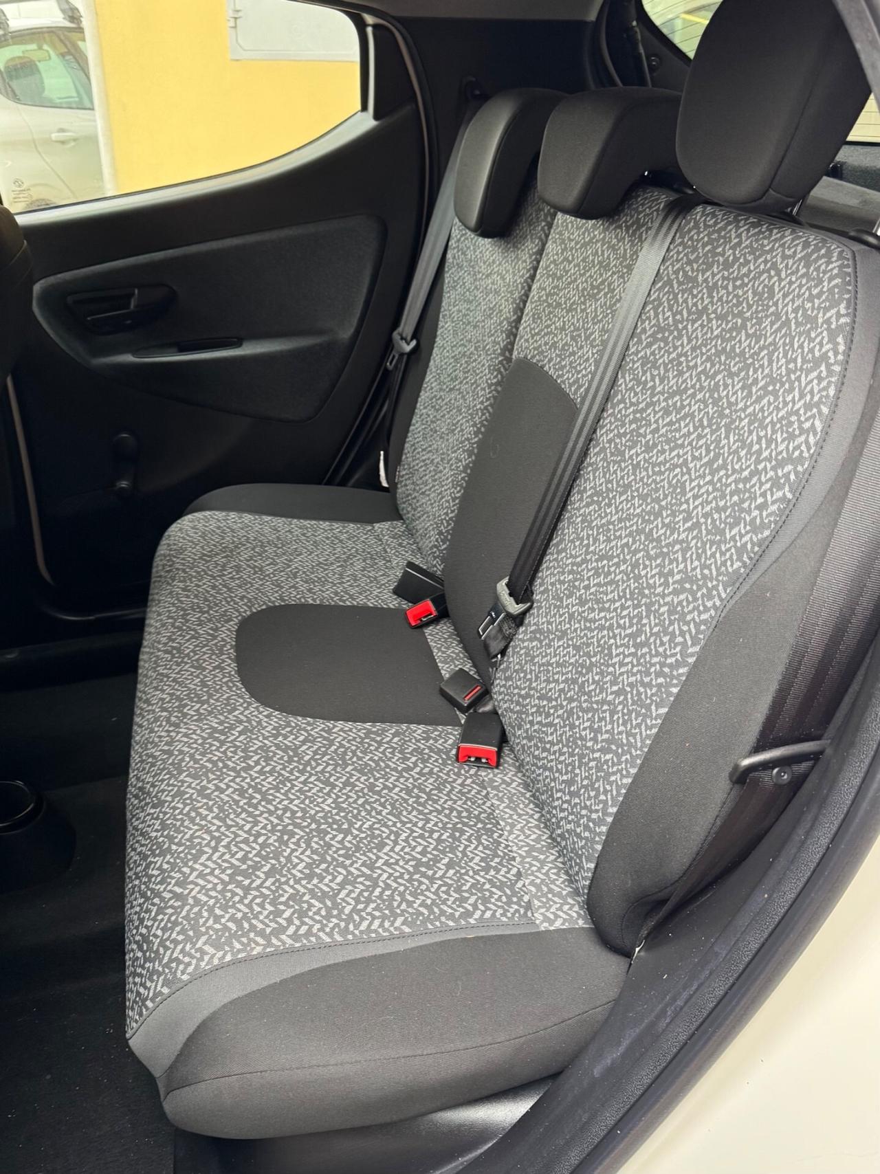 Lancia Ypsilon 1.2 69 CV 5 porte Elefantino Blu