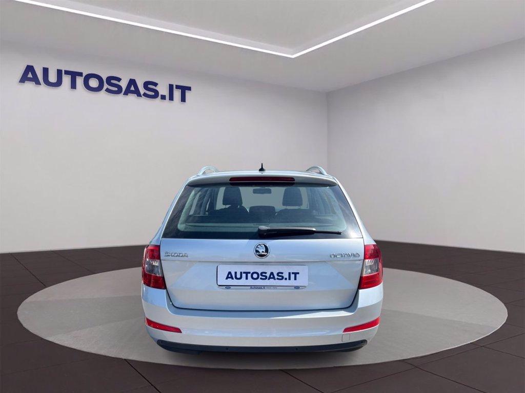 SKODA Octavia Wagon 1.6 tdi cr Executive 105cv dsg del 2015