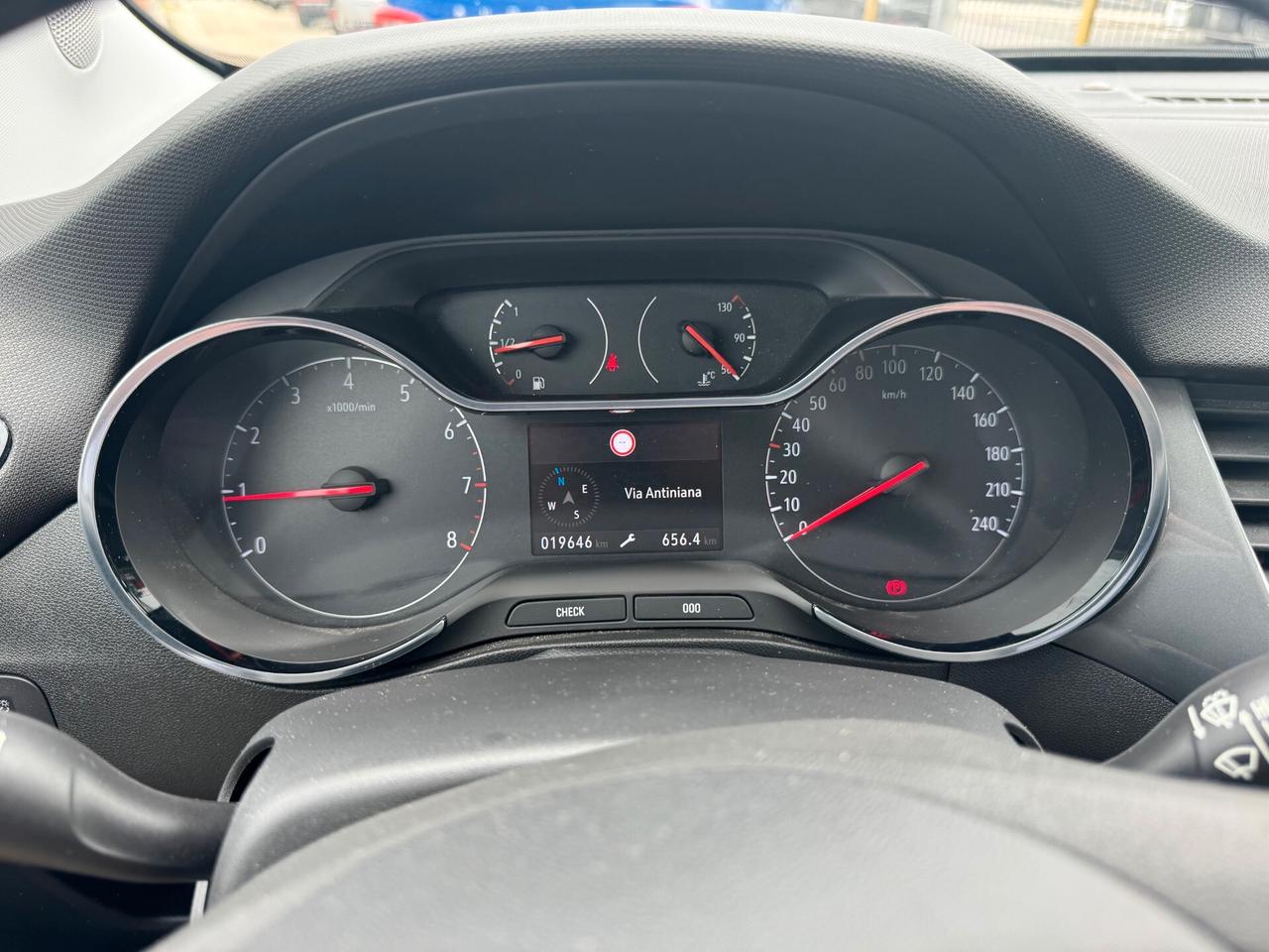 Opel Crossland 1.2cc Turbo 12V 110cv S&S Elegance