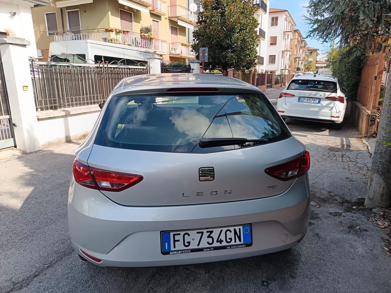 Seat Leon 1.6 TDI 2016 ok neo patente