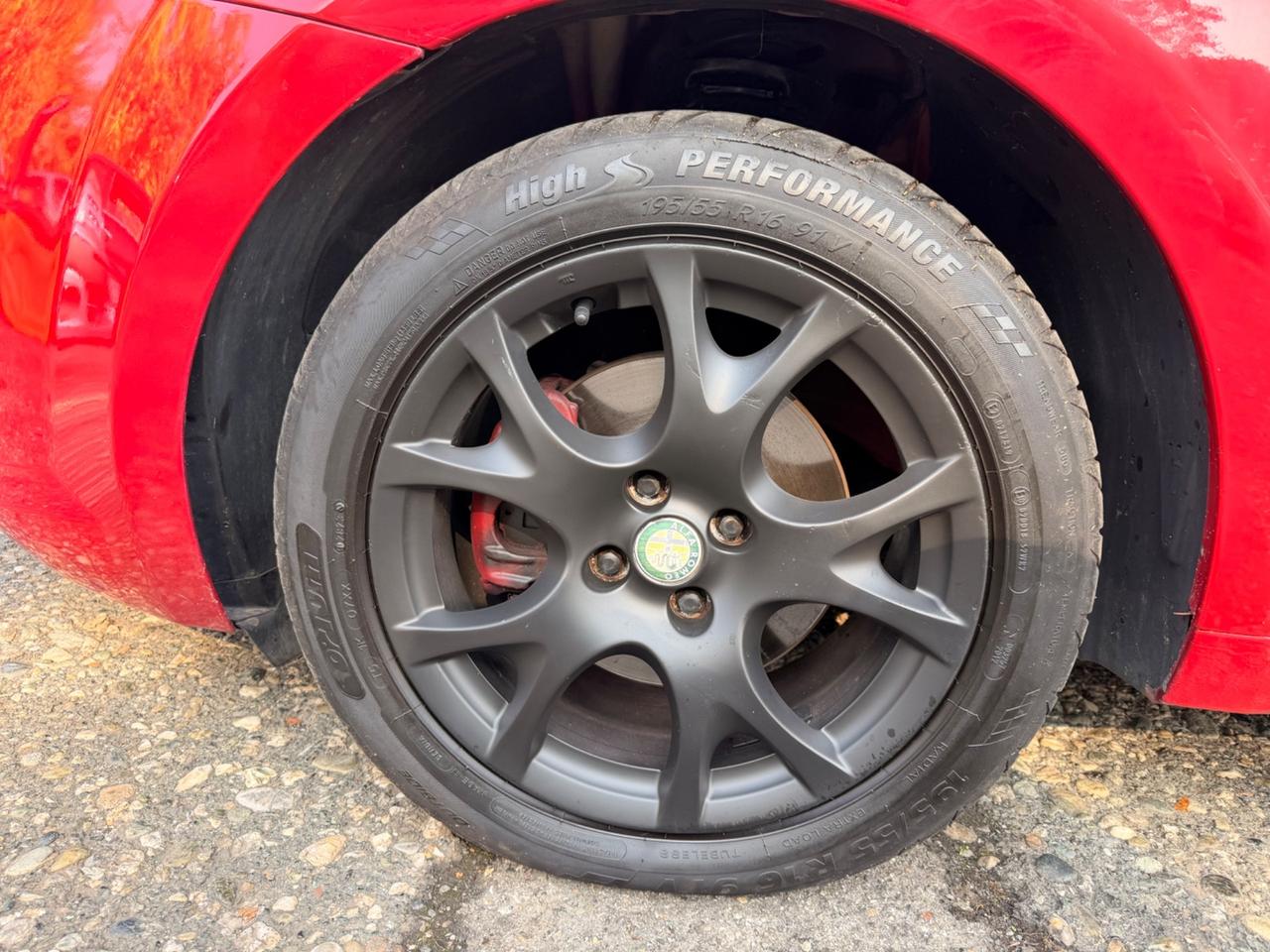 Alfa Romeo MiTo 1.6 JTDm 16V Distinctive Sport Pack