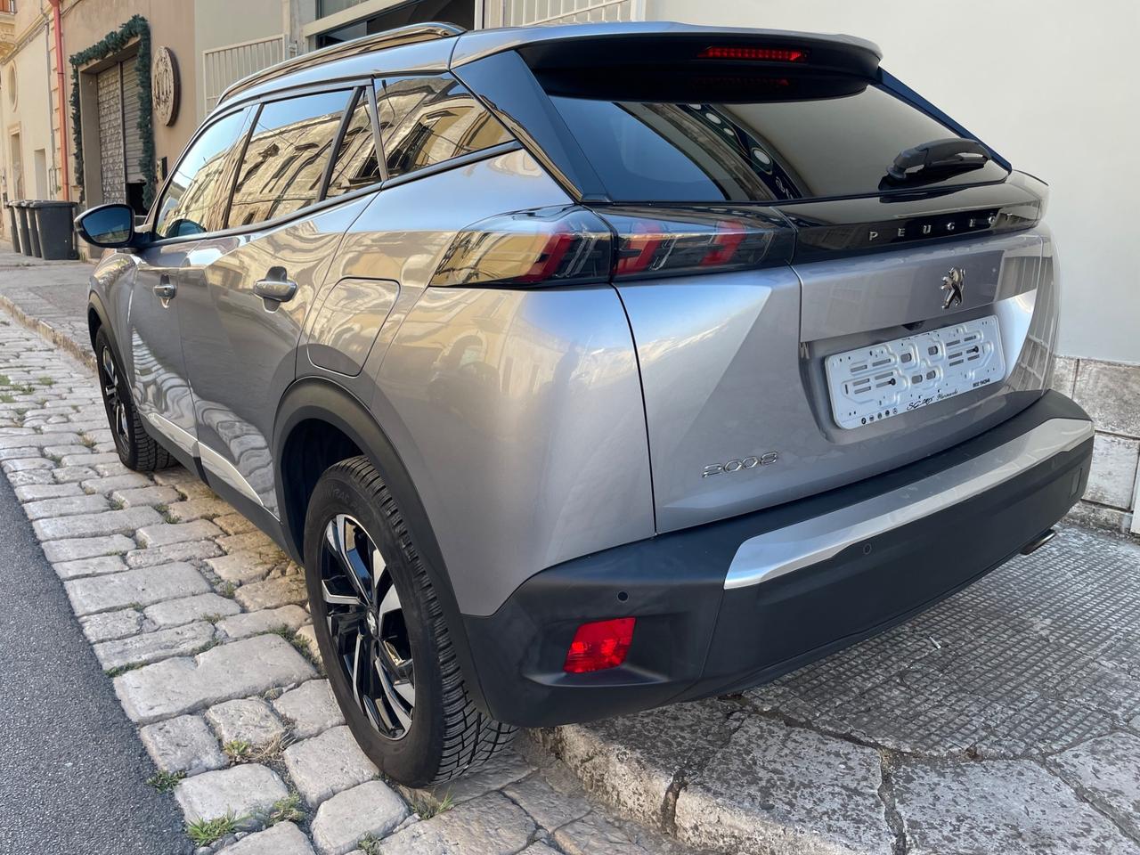 Peugeot 2008 BlueHDi 110 S&S Allure