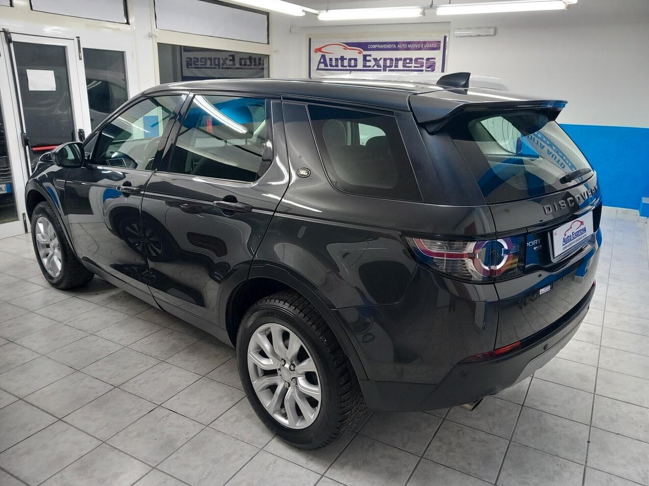 Land Rover Discovery Sport 2.0 TD4 anno 2016 145 mila km