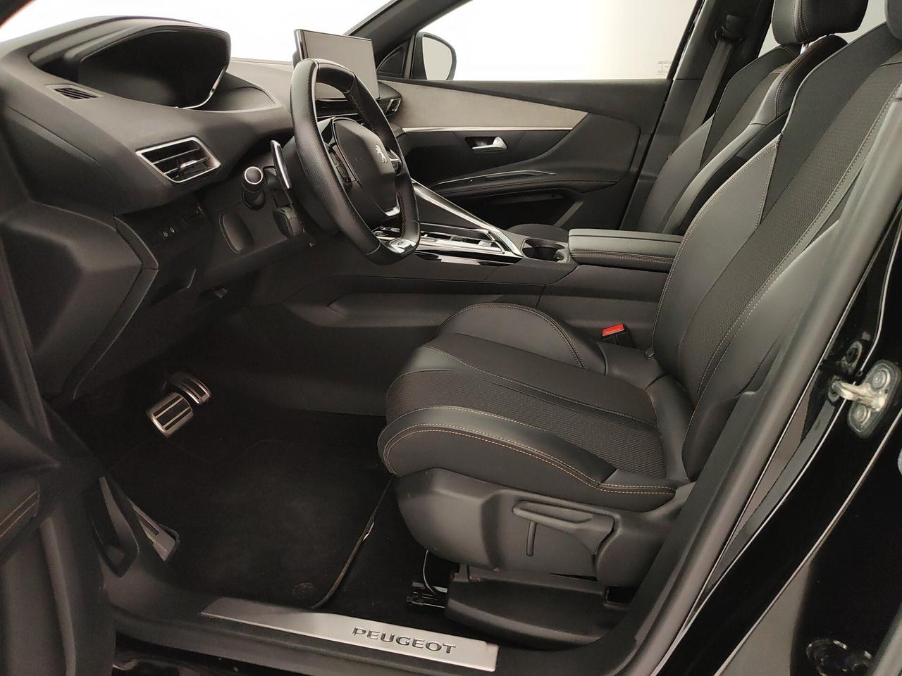 Peugeot 3008 Hybrid 136 e-DCS6 GT