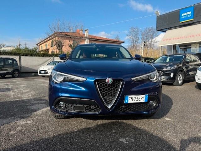 Alfa Romeo Stelvio 2.2 Turbodiesel 210 CV AT8 Q4 Super