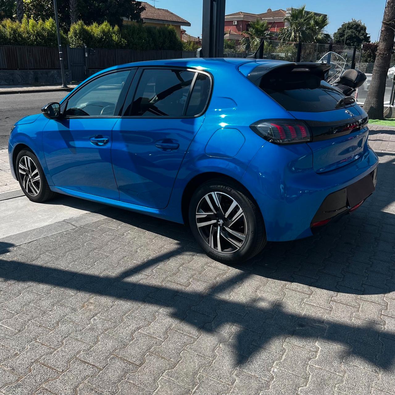 Peugeot 208 PureTech 100 Stop&Start EAT8 5 porte GT Pack