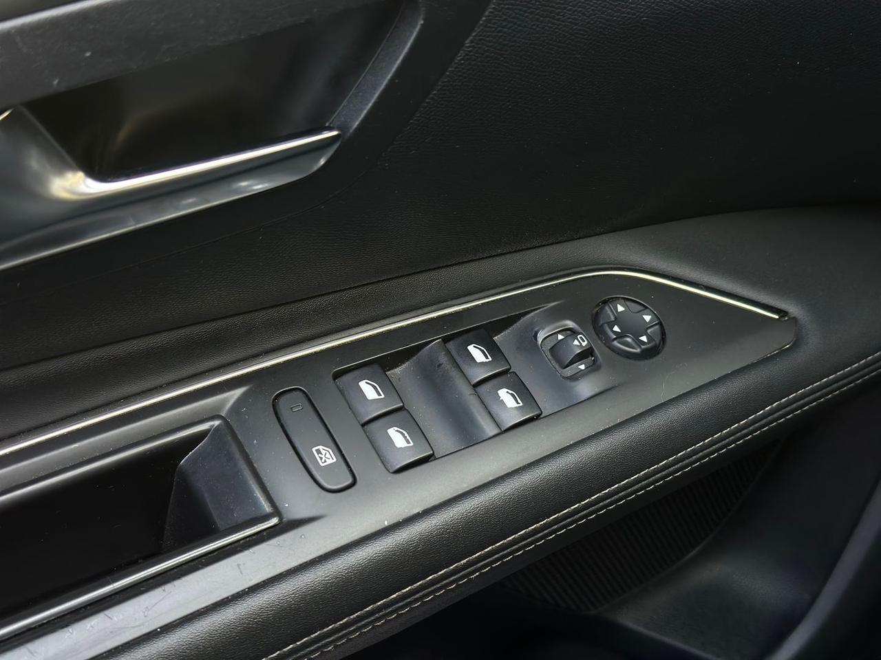 Peugeot 3008 1.5 Blue HDI 130 #50627