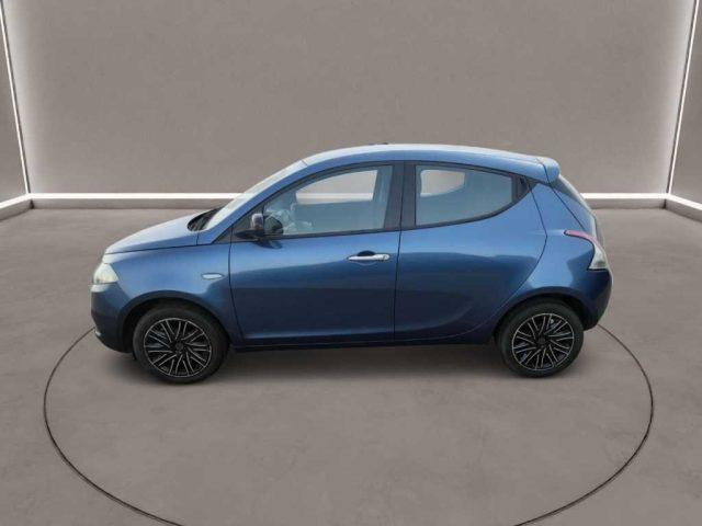 LANCIA Ypsilon 3ª serie - 1.0 FireFly 5 porte S&S Hybrid Go