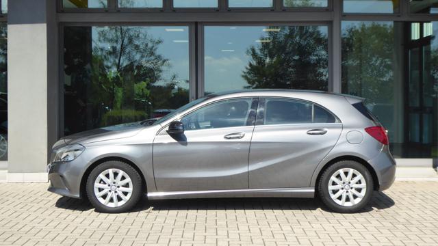 MERCEDES-BENZ A 160 d Automatic Business