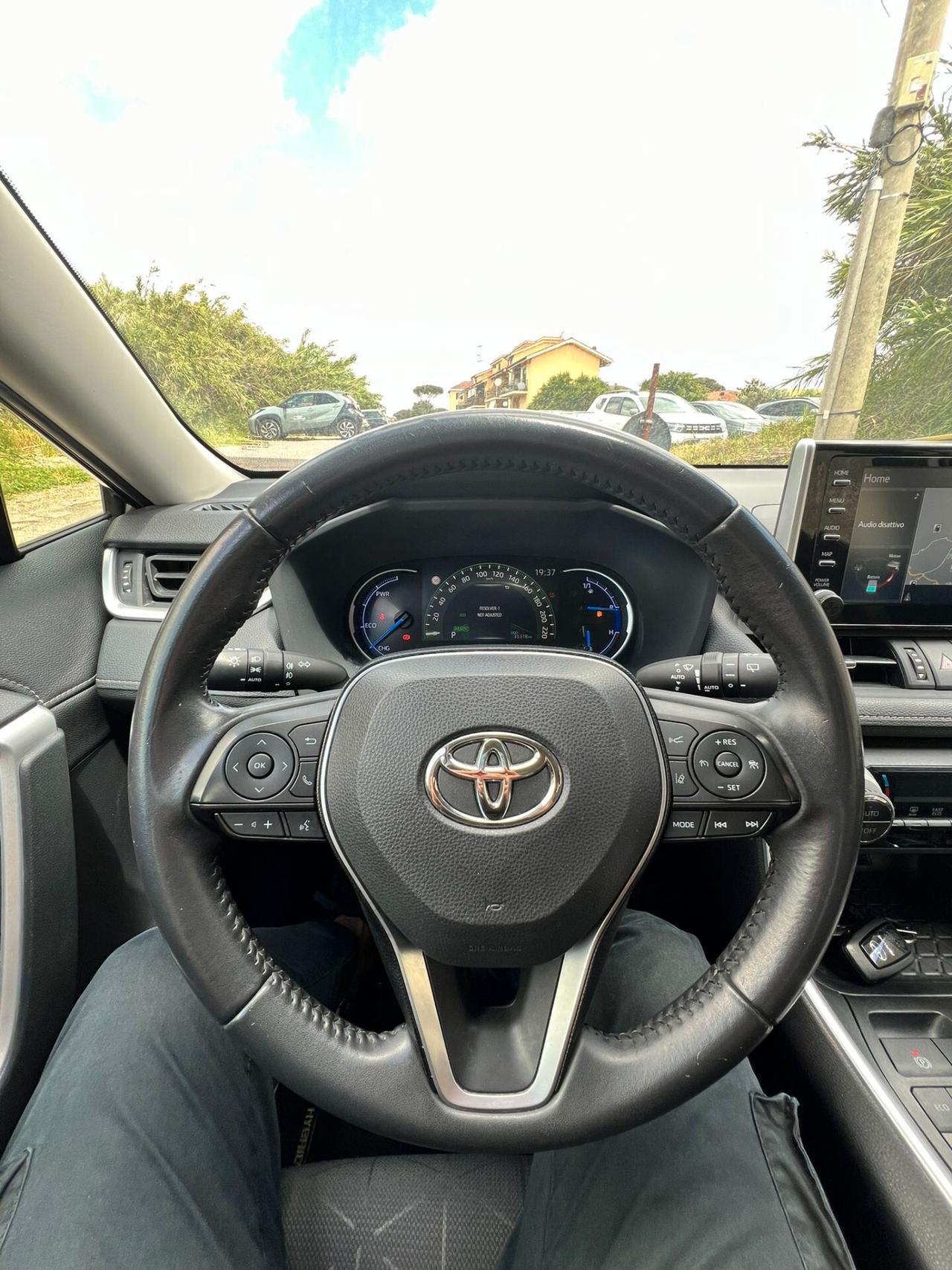 Toyota RAV 4 HYBRID ACTIVE
