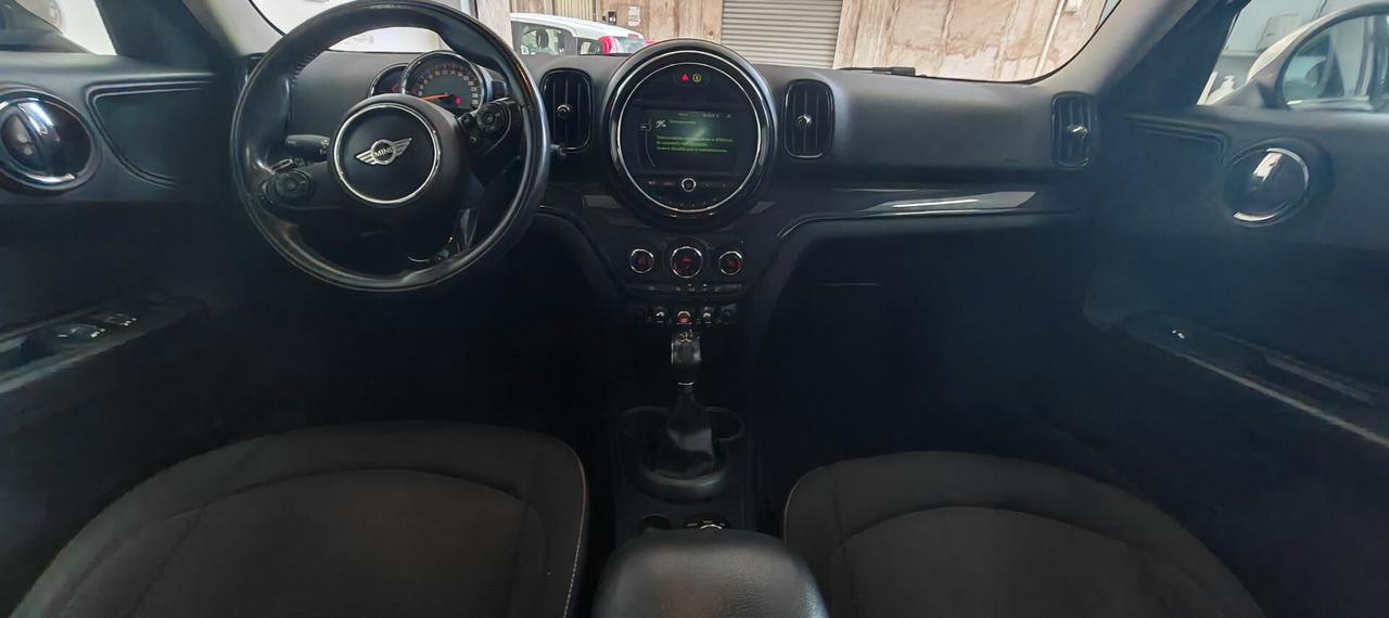 Mini Cooper D Countryman 2.0 Business Automatica