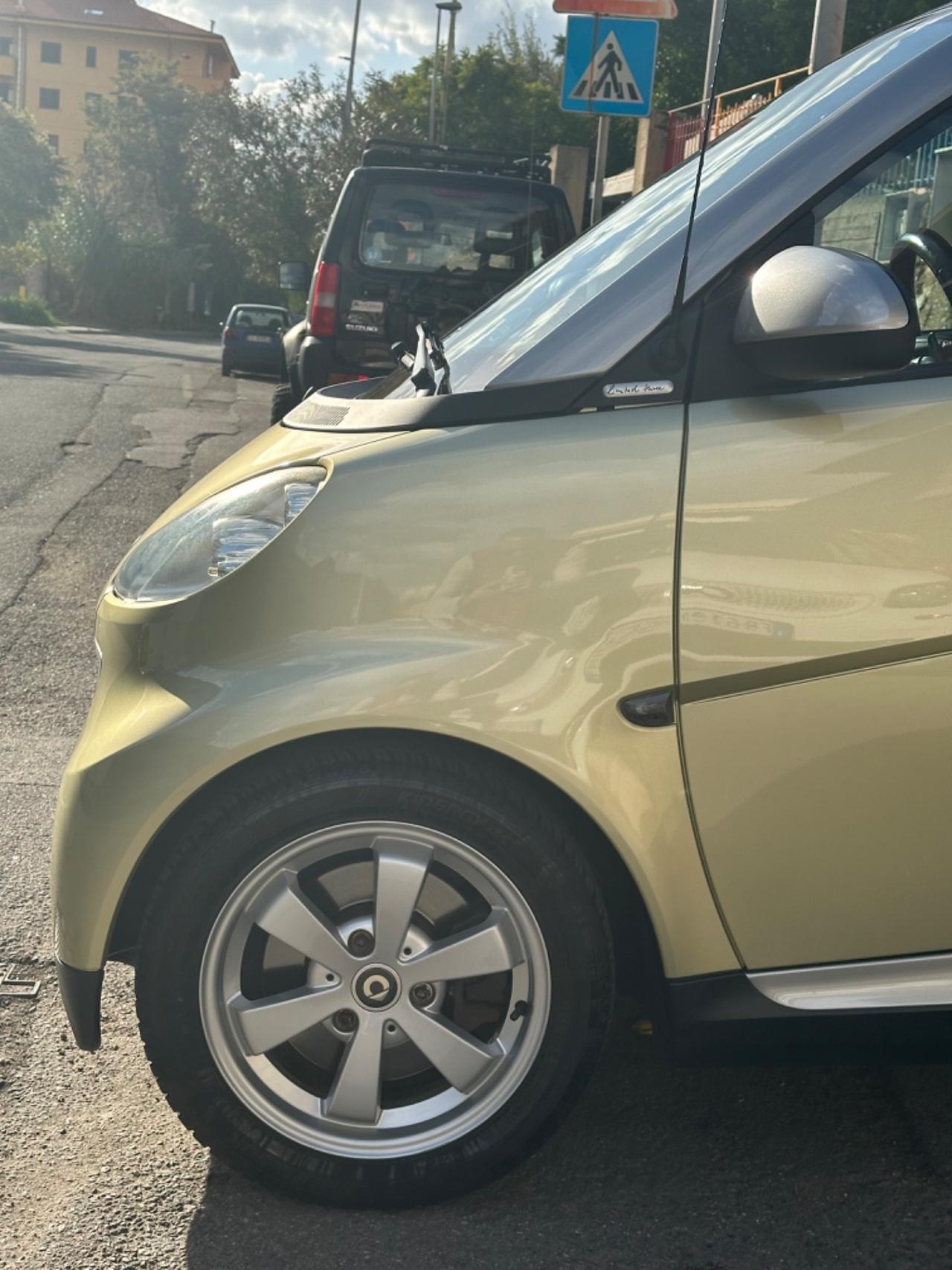 Smart ForTwo 1000 52 kW coupé limited two