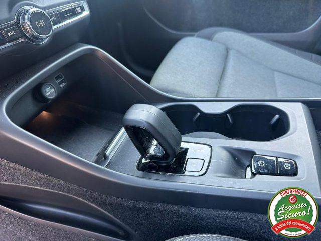 VOLVO XC40 T5 Recharge Plug-in Hybrid automatico Core