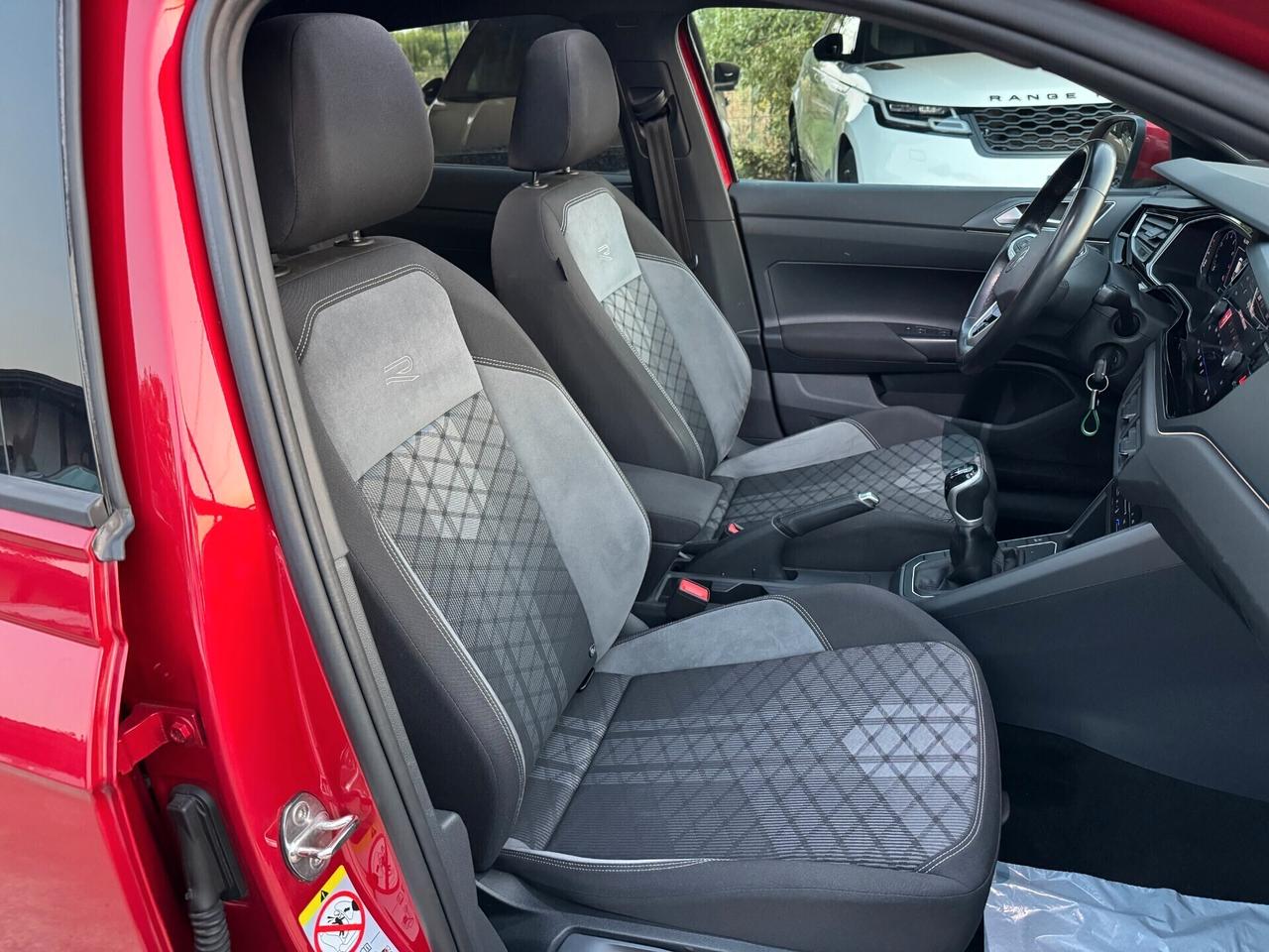 Taigo 1.0 TSI 110 CV R-Line