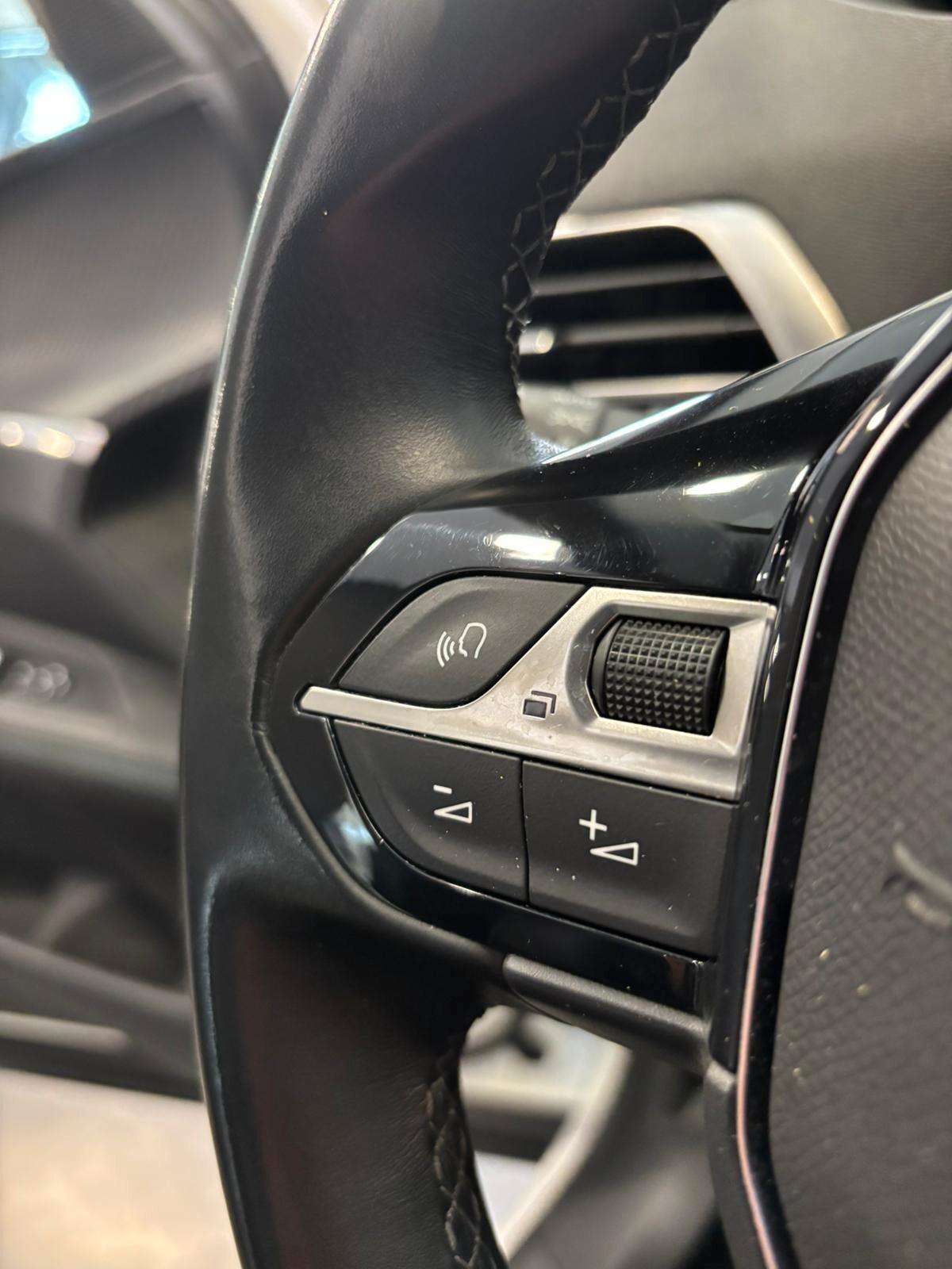 Peugeot 3008 1.5 BlueHDi 130 S&S Allure