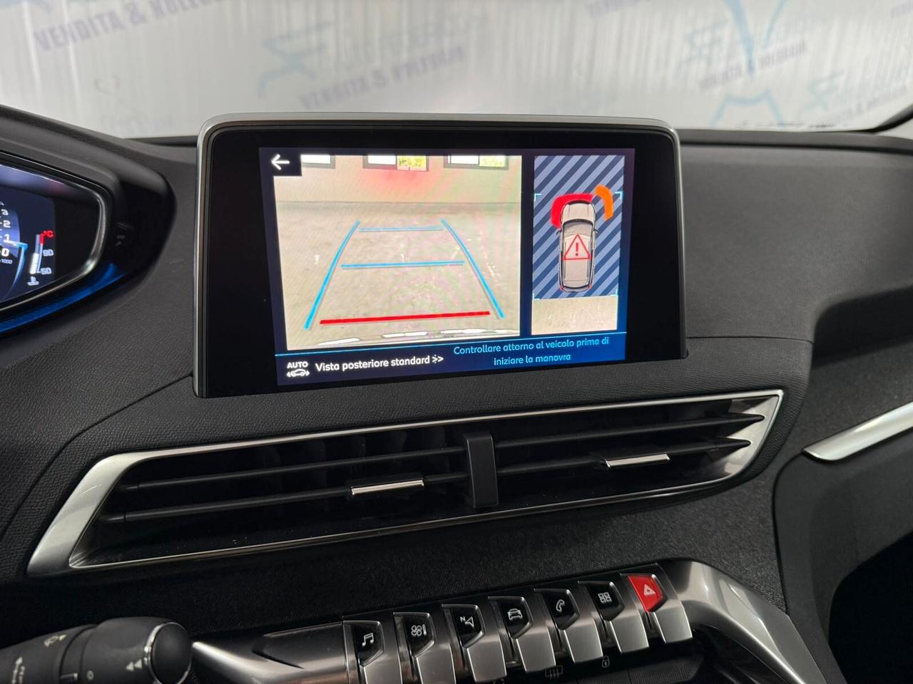 Peugeot 3008 1.5 BlueHDi 130cv Automatica Allure