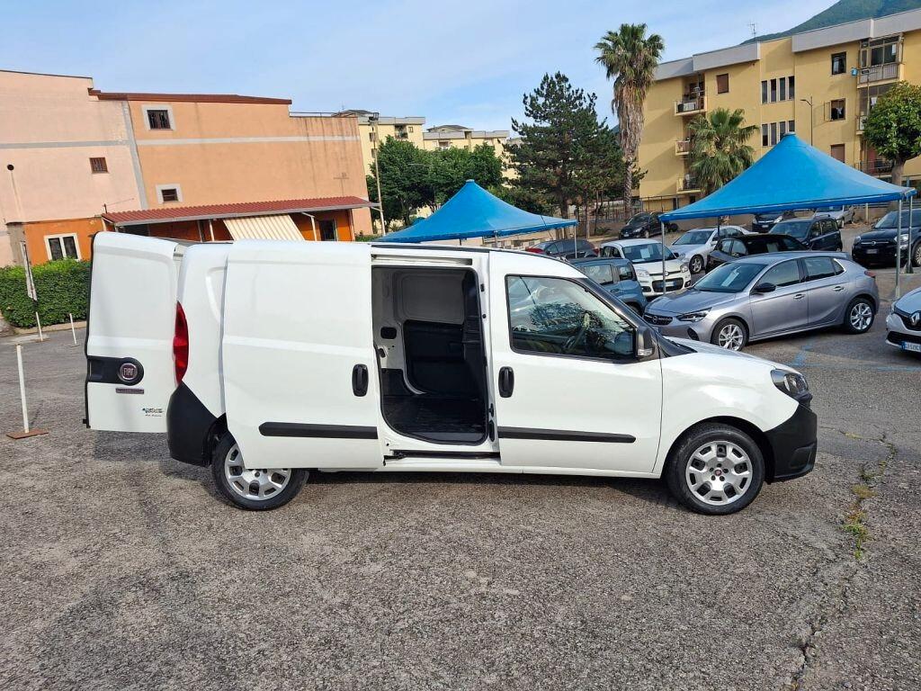 Fiat Doblo Doblò 1.4 T-Jet Natural Power PL-TN Cargo Maxi Lam. 3posti "Lounge"