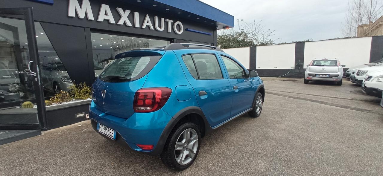 Dacia Sandero STEPWAY!